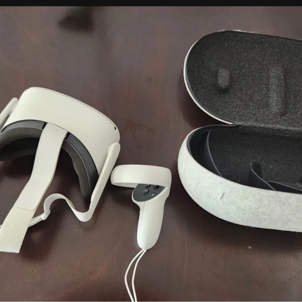 Oculus Quest 2 in a perfect condition